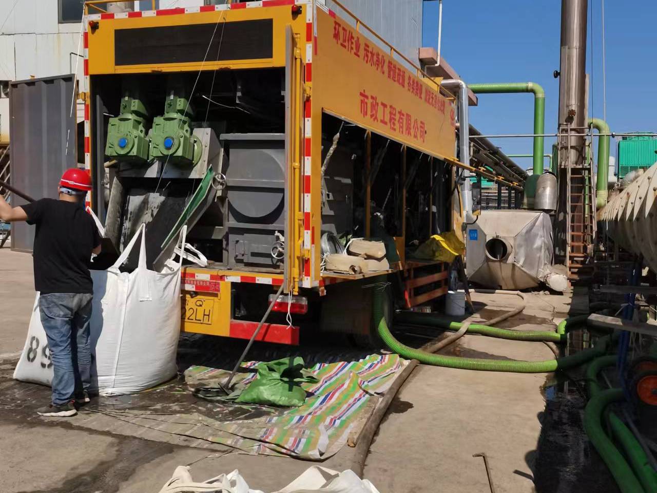 怀远淤泥压干处理